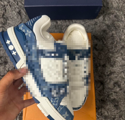 IV Blue Trainers